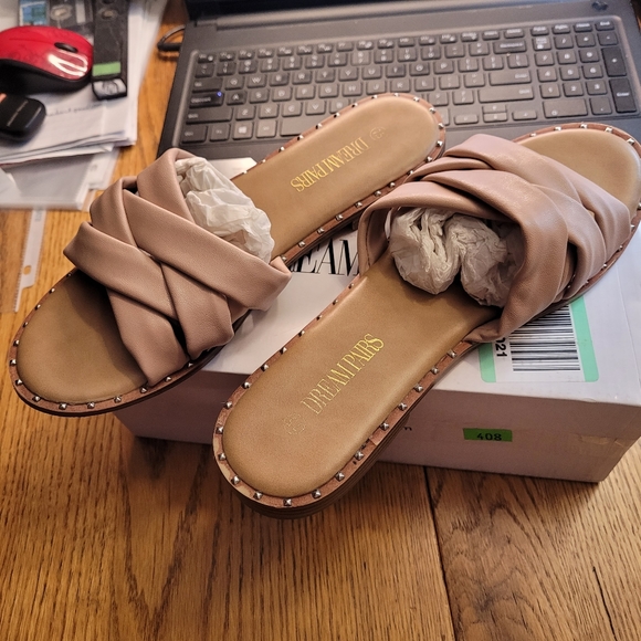 Ladies sandales - Picture 2 of 7